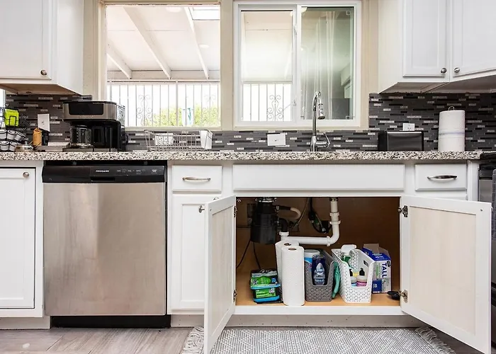 Kids Playground, Pet-friendly, Office, 5beds! * Tucson